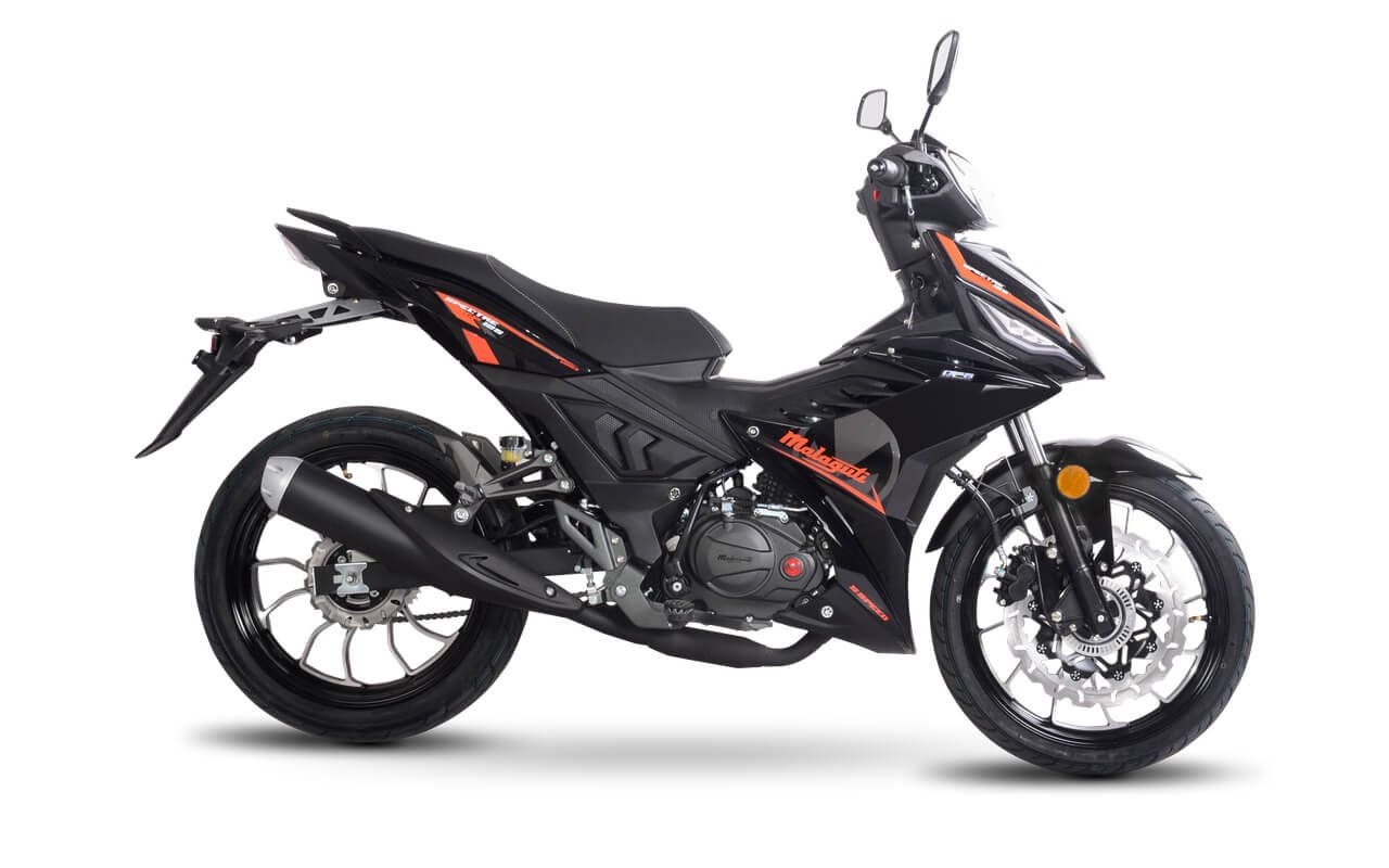 Malaguti Spectre GP 125 piros, EURO 5, Le3-A1